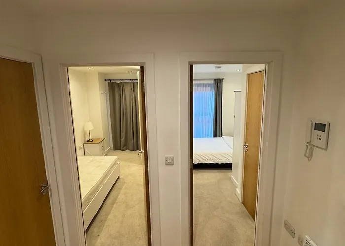 Apartamento 2 Bed Duplex With En-suite 5 Mins Walk From Centre Leeds (West Yorkshire)