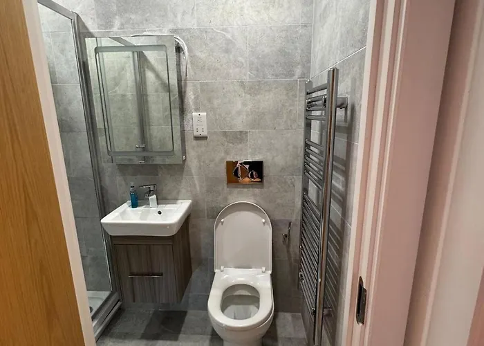 2 Bed Duplex With En-suite 5 Mins Walk From Centre Leeds (West Yorkshire)